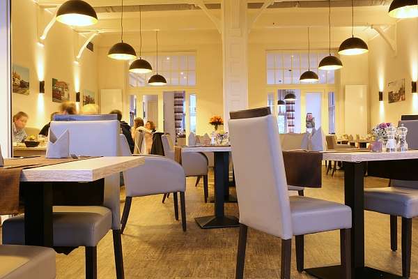 Restaurant Gleis 9: Innenraum